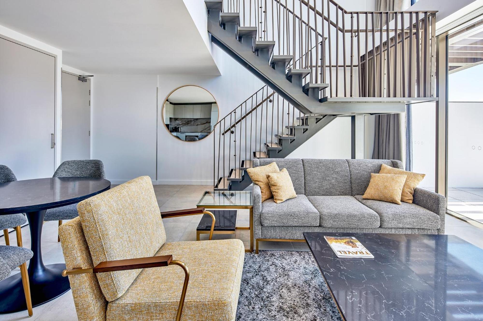 Meriton Suites 堪培拉 外观 照片 Interior of a home in the neighborhood